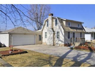 1835 Walnut St, Saint Paul MN  55113-5273 exterior