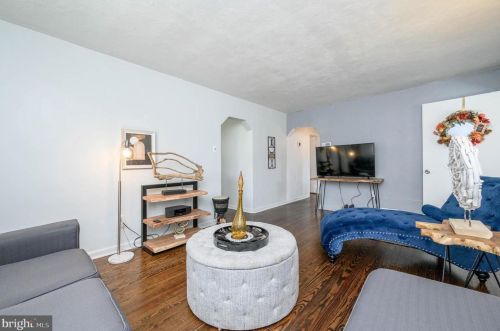 120 Bradford Ave, Trenton NJ  08610-2210 exterior