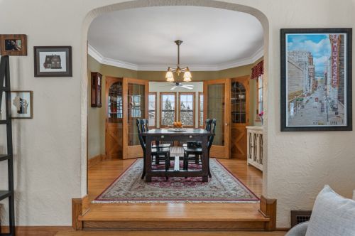 6617 Milwaukee Ave, Milwaukee WI 53213-2303 exterior