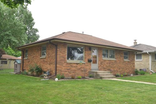 3600 79th St, Milwaukee, WI 53220-1014