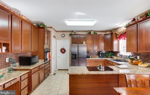 1309 Duchess Ln, Huntingtown MD 20639-2337 exterior