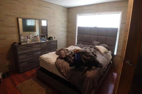 6676 Chupp Rd, Lithonia GA 30058-7652 exterior