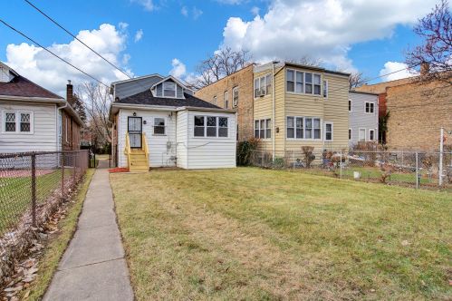 7351 Michigan Ave, Chicago IL 60619-5603 exterior