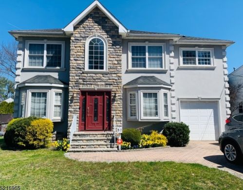 52 Shunpike Rd, Springfield, NJ 07081-2231