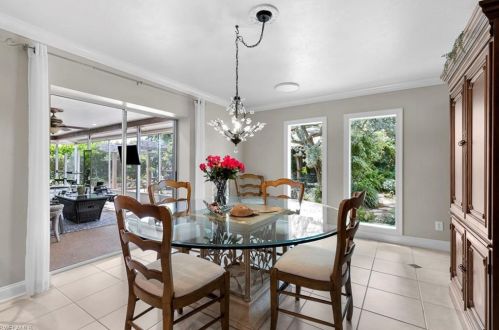 4584 Chippendale Dr, Naples FL 34112-5259 exterior