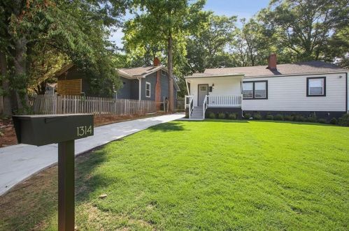 1314 Hartford Ave, Atlanta GA  30310-4225 exterior