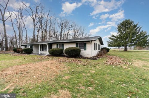 758 Bankert Rd, Hanover PA  17331-9352 exterior