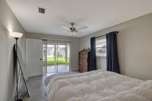 716 18 St, Boynton Beach FL 33426-5450 exterior