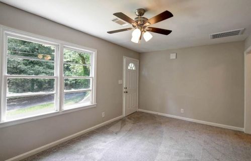 55 Baker Dr, Atlanta GA 30354-2017 exterior