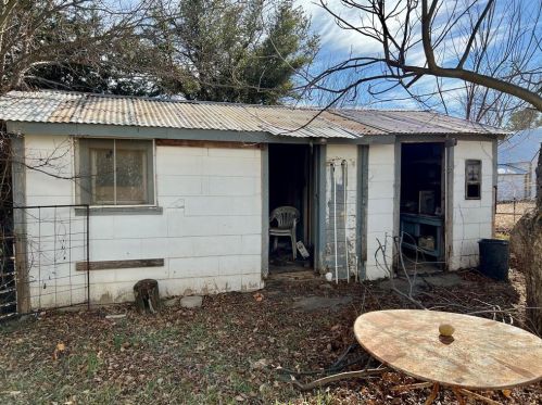 1107 Remington St, Graham TX 76450-2721 exterior