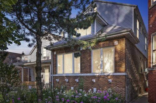 3332 Kilbourn Ave, Chicago, IL 60641-4507