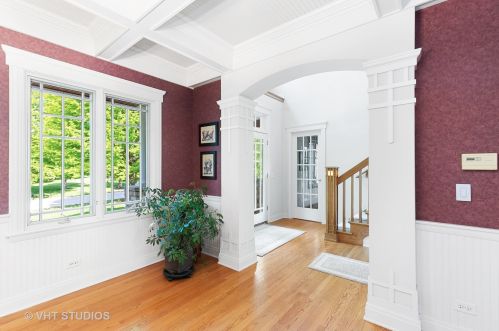 2120 Timberline Trl, Bull Valley IL 60098-8782 exterior