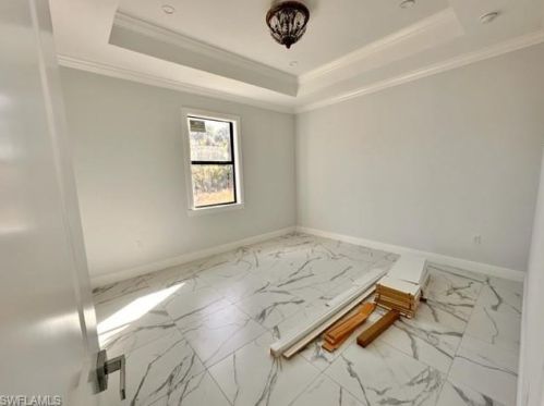 4075 8 Ave, Naples FL 34120-0051 exterior