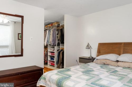 540 Gln Ct, Glen Burnie MD 21061-4733 exterior