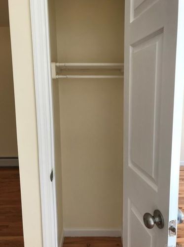 2025 Daly Ave, Bronx NY 10460-2834 exterior