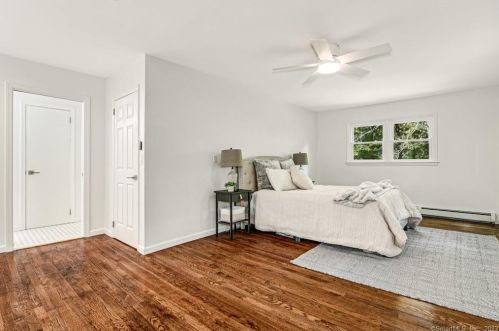 24 Aspen Ledges Rd, Ridgefield CT 06877-1826 exterior