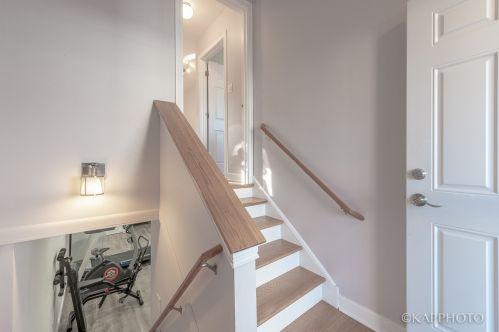 544 33rd St, Chicago IL 60608-6360 exterior