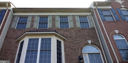 3858 Elmwood Towne Way, Alexandria VA  22303-1161 exterior