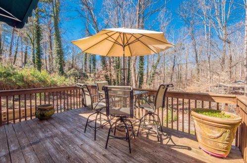 9431 Ponderosa Trl, Gainesville GA 30506-5919 exterior