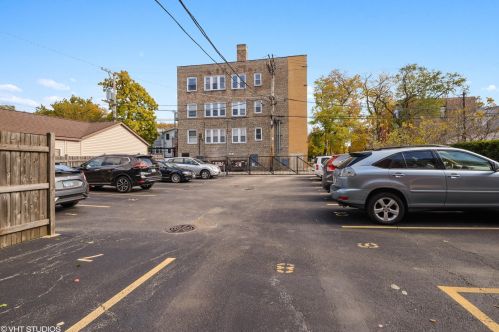 2065 Kedzie Ave, Chicago IL  60647-4065 exterior