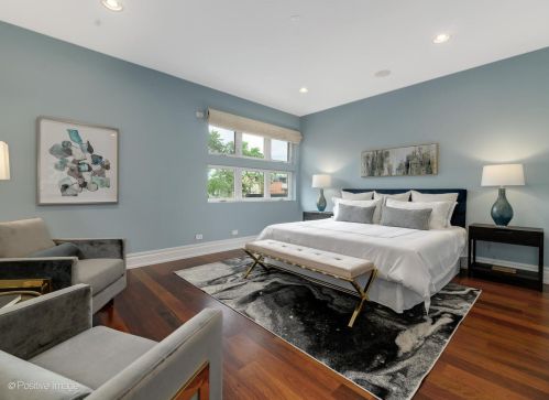 1856 Erie St, Chicago IL 60624-1074 exterior