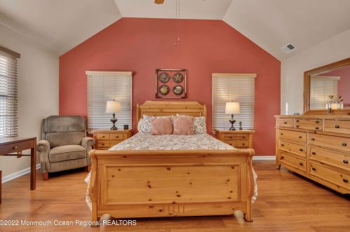 20 Is Rd, Berkeley Township NJ 08721-3530 exterior