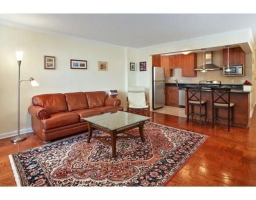 2 Hawthorne Pl, Boston MA  exterior