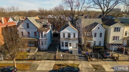 237 7th St, Newark NJ 07107-2728 exterior