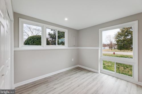 4000 Javins Dr, Alexandria VA  22310-2037 exterior