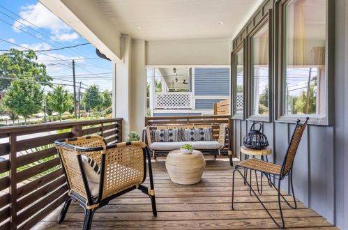 970 Charles Allen Dr, Atlanta GA  30309-4274 exterior