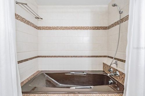 3201 Osborne Ave, Tampa FL 33610-2156 exterior