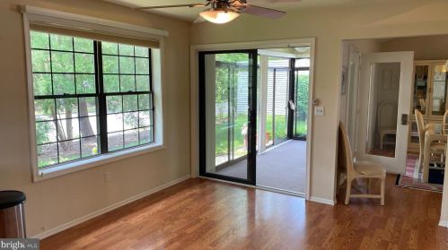 25 Fernwood Ct, Columbus NJ 08022-1027 exterior