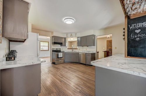 5718 24 St, Milwaukee WI 53204-1920 exterior