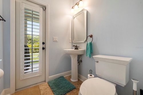 9624 Park Village Dr, Tampa FL  33626-5135 exterior