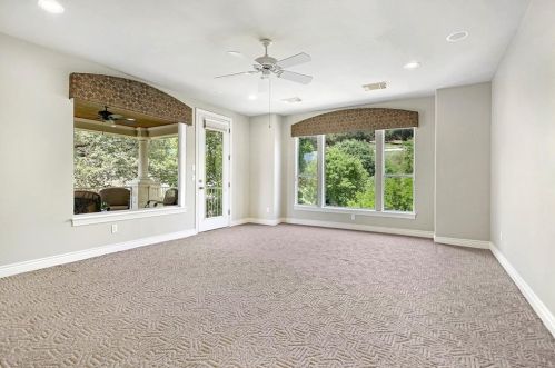 4316 Canoas Dr, Austin TX 78730-1446 exterior