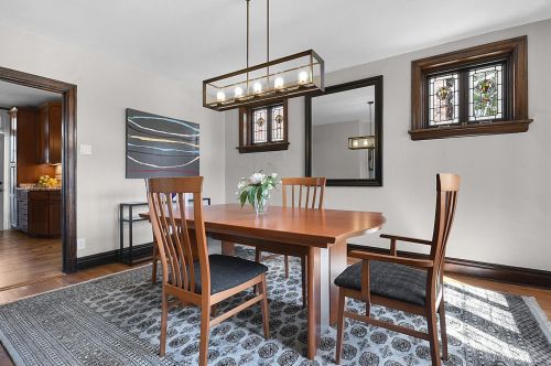 7457 Teasdale Ave, Saint Louis MO 63130-4056 exterior