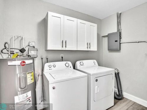 539 18th St, Boca Raton FL  33432-1924 exterior