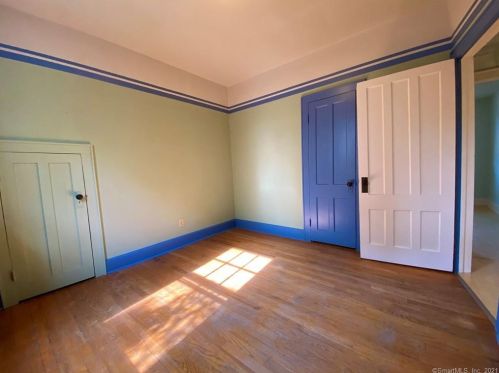 15 Albert St, Torrington CT 06790-6401 exterior