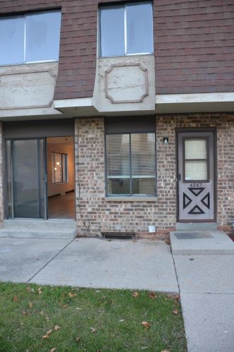 6267 Prt Ave, Milwaukee WI 53223-4120 exterior