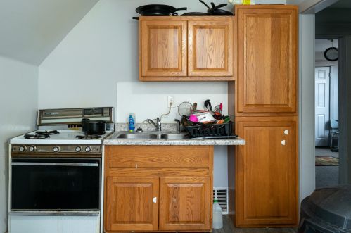 3737 10 St, Milwaukee WI 53206-3316 exterior