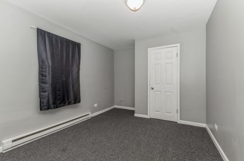 131 103 St, Chicago IL 60617-6040 exterior