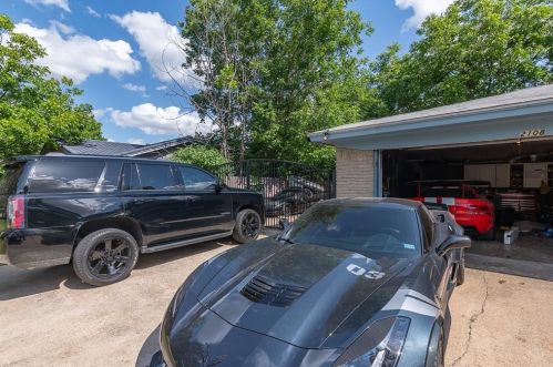 2108 11 St, Irving TX 75060-3529 exterior