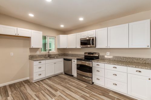 7055 Camino De Ln Tierra, Tucson AZ 85741-2416 exterior