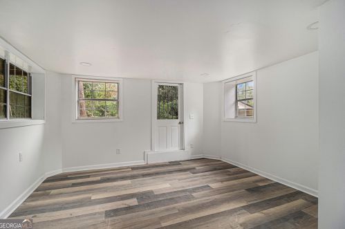 369 Adelle St, Atlanta GA  30315-6601 exterior