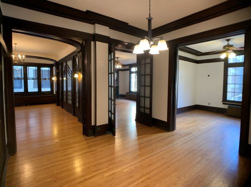 415 Surf St, Chicago IL 60657-6106 exterior