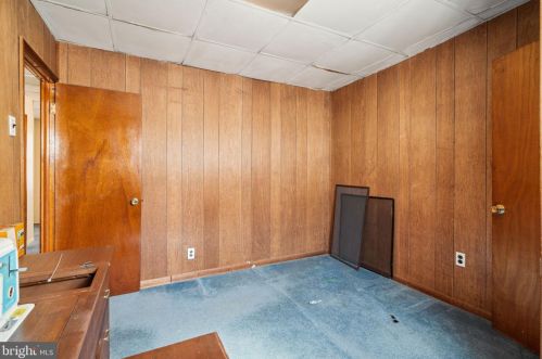 712 Carpenter St, Philadelphia PA 19146-3907 exterior