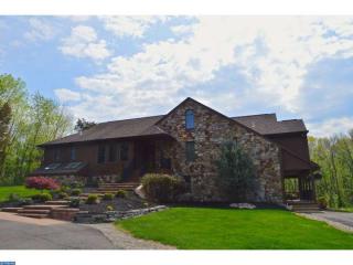 405 Estates Ct, Upper Makefield, PA 18940-9601