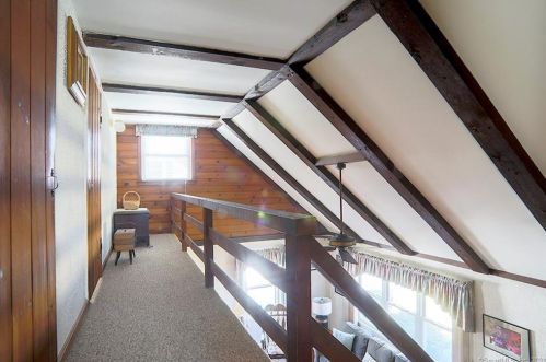 10 Friendly Rd, Norwalk CT 06851-3107 exterior