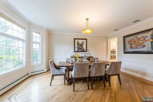 9 Blackledge Ct, Closter NJ  07624-3231 exterior