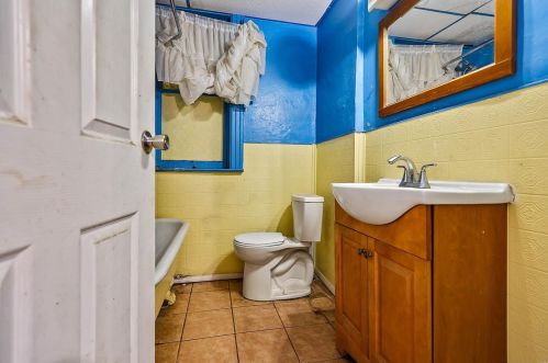 1205 Montclair Ave, Saint Louis MO 63112-4109 exterior